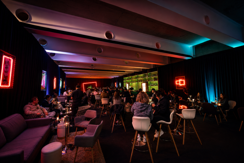 Arena Salón VIP - Imagen 1
